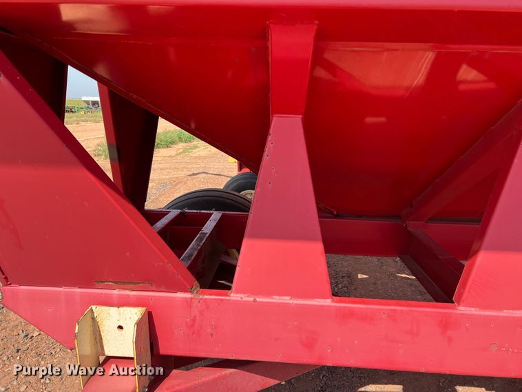 image for item DR5687 E-Z Trail 1585  gravity wagon