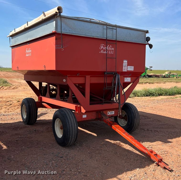 image for item DR5688 Ficklin 435  gravity wagon