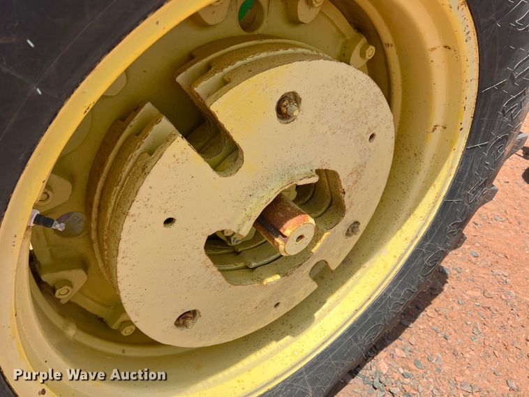 image for item DR5690 1969 John Deere 4020  tractor