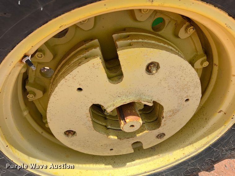 image for item DR5690 1969 John Deere 4020  tractor