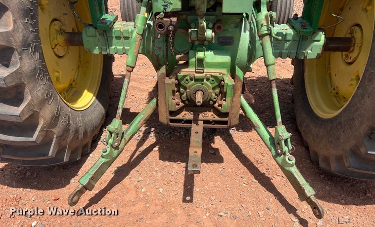 image for item DR5690 1969 John Deere 4020  tractor