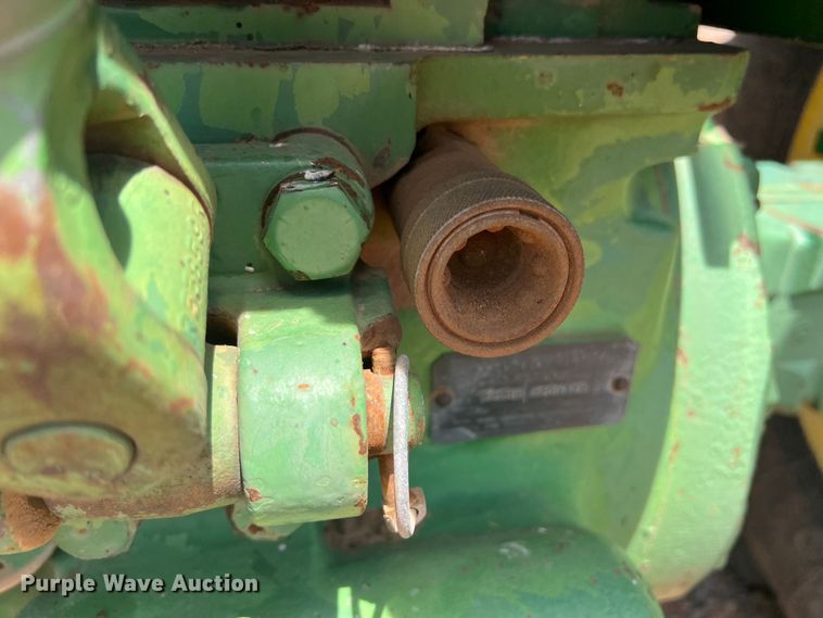 image for item DR5690 1969 John Deere 4020  tractor