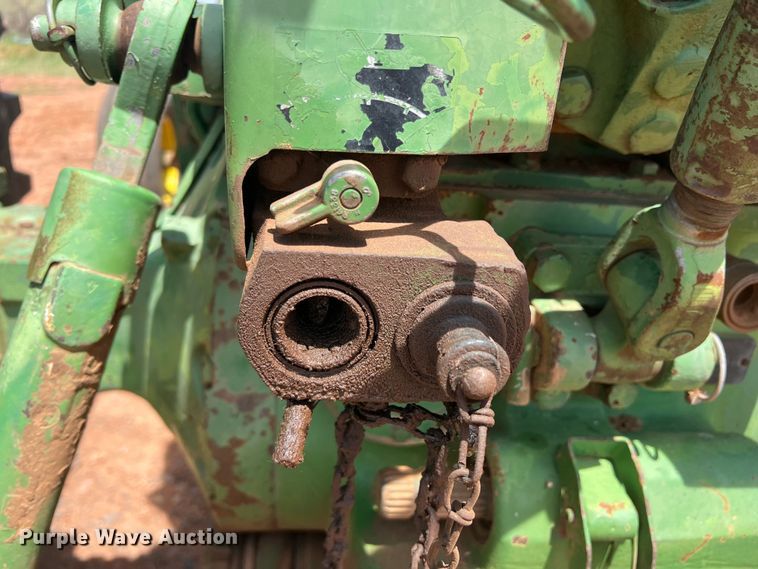 image for item DR5690 1969 John Deere 4020  tractor