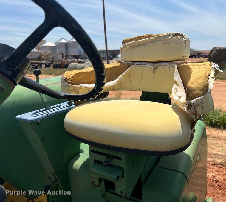 image for item DR5690 1969 John Deere 4020  tractor