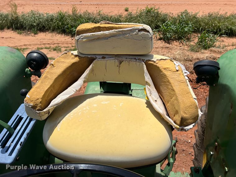 image for item DR5690 1969 John Deere 4020  tractor