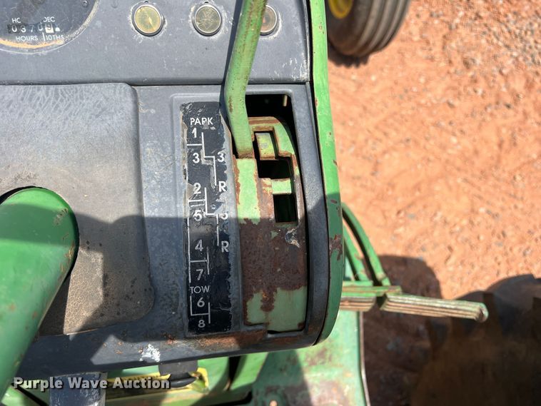image for item DR5690 1969 John Deere 4020  tractor