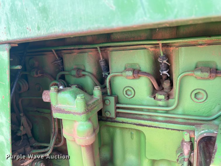 image for item DR5690 1969 John Deere 4020  tractor