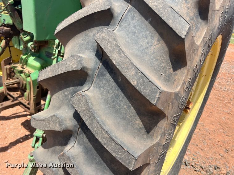 image for item DR5690 1969 John Deere 4020  tractor