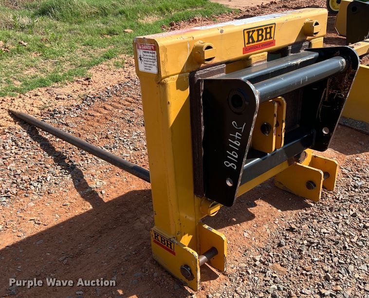 image for item DR5691 KBH  bale spear