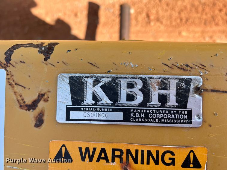 image for item DR5691 KBH  bale spear