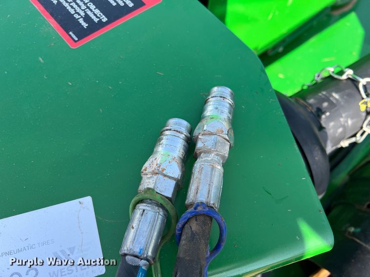 image for item DR5693 2020 John Deere E12  batwing rotary mower