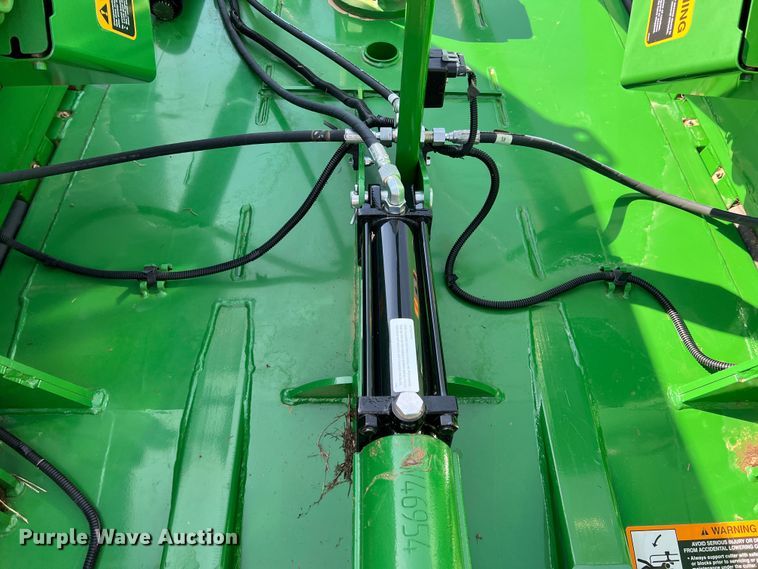 image for item DR5693 2020 John Deere E12  batwing rotary mower