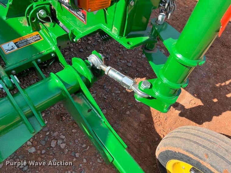 image for item DR5693 2020 John Deere E12  batwing rotary mower