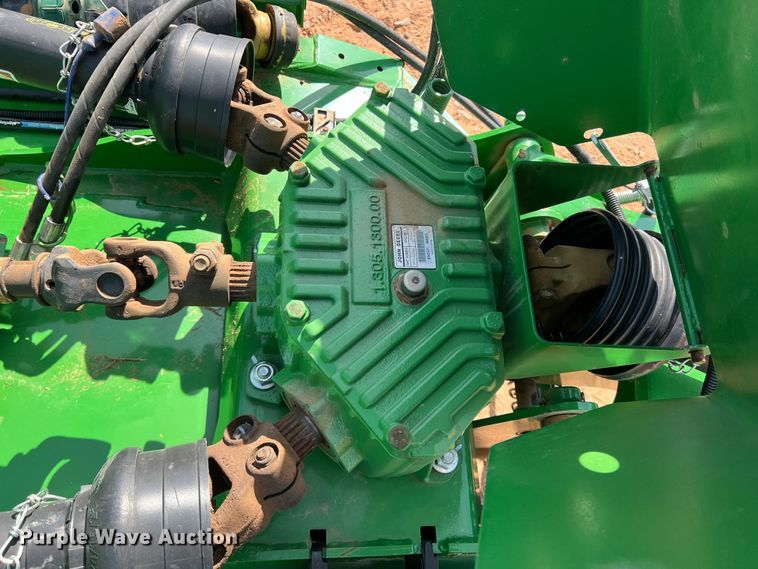 image for item DR5693 2020 John Deere E12  batwing rotary mower