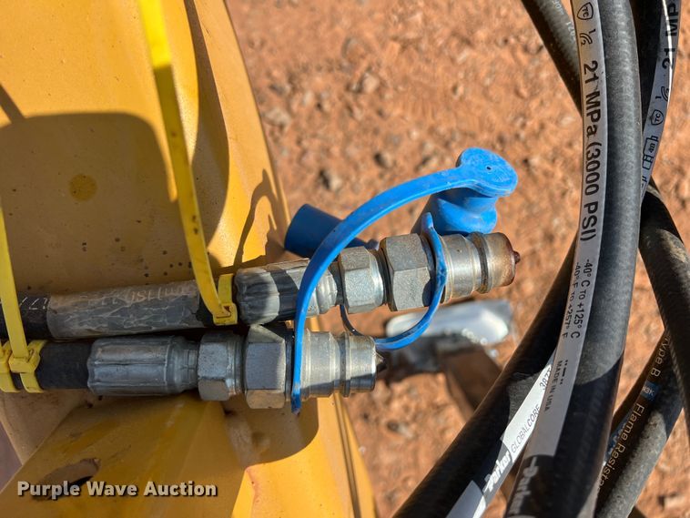 image for item DR5694 Garfield GGB1200RS  grader