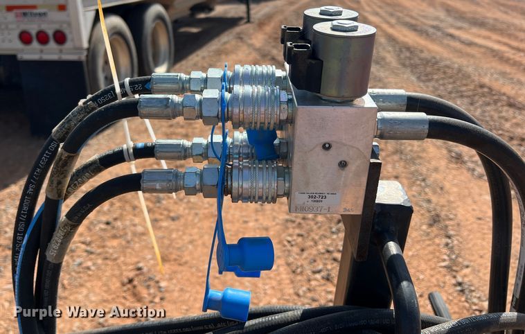 image for item DR5694 Garfield GGB1200RS  grader