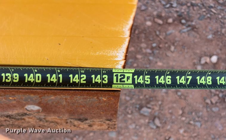 image for item DR5694 Garfield GGB1200RS  grader