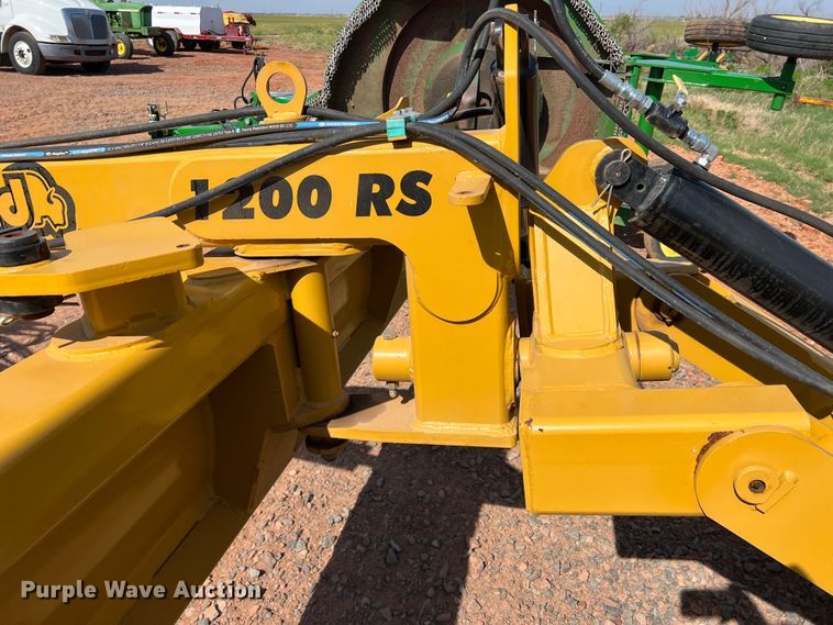 image for item DR5694 Garfield GGB1200RS  grader