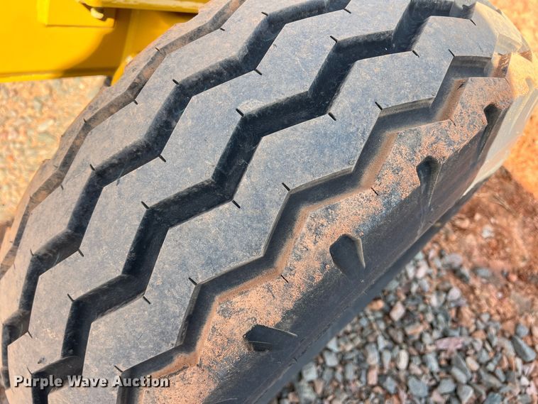 image for item DR5694 Garfield GGB1200RS  grader