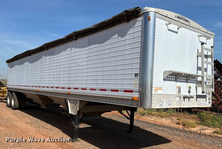 image for item DR5695 2000 Wilson DWH-400  grain trailer