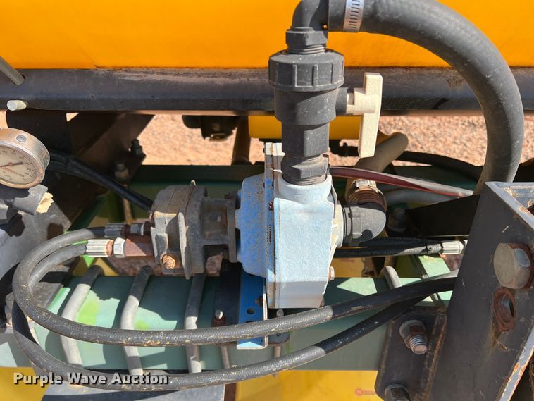 image for item DR5698 Redball 420  hooded sprayer