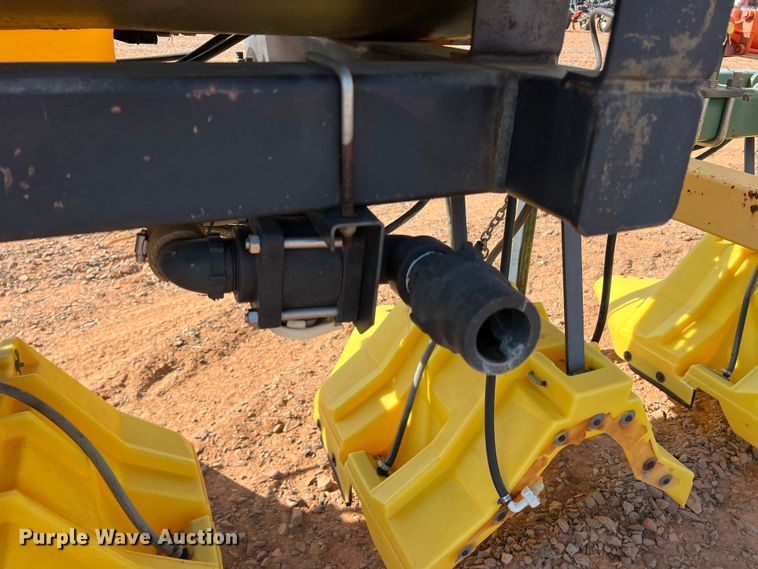 image for item DR5698 Redball 420  hooded sprayer