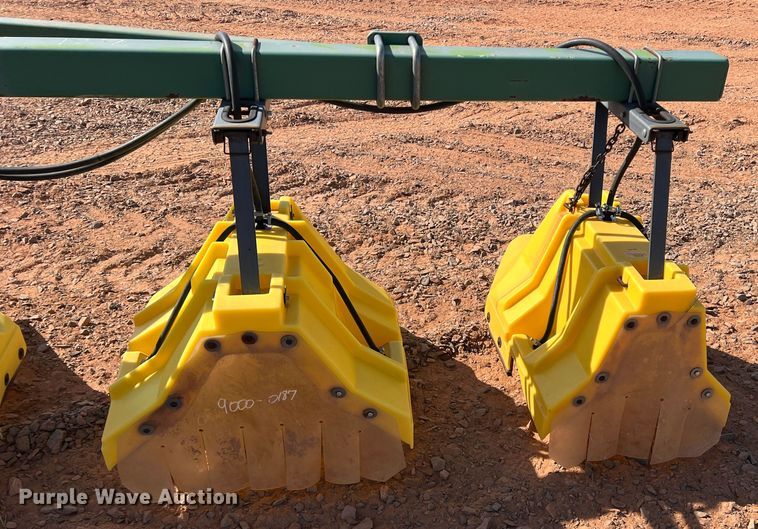 image for item DR5698 Redball 420  hooded sprayer