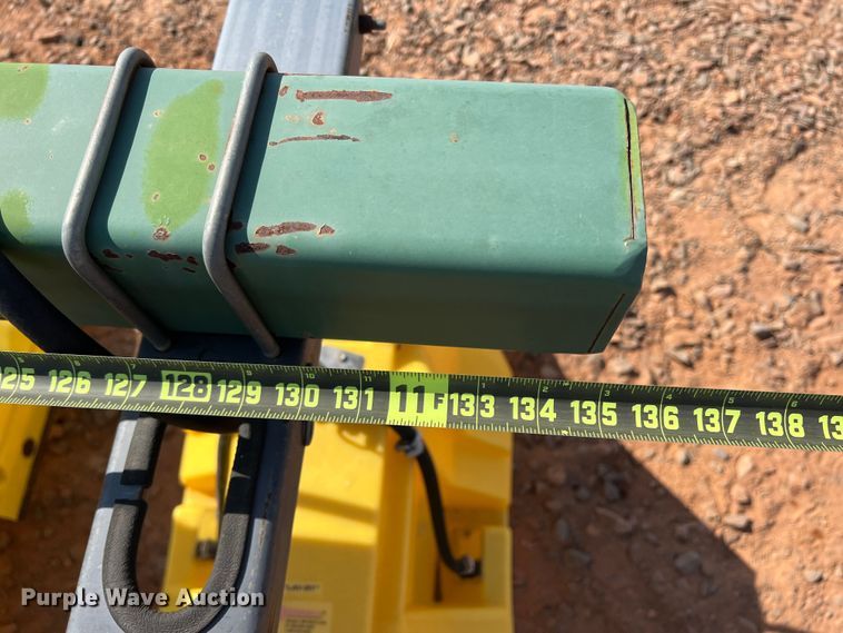 image for item DR5698 Redball 420  hooded sprayer