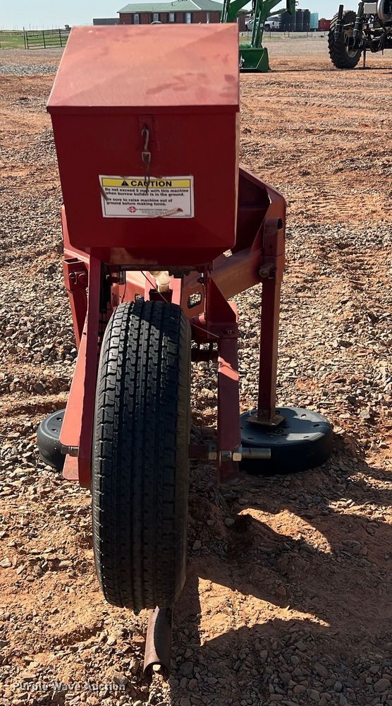 image for item DR5699 Elston Gopher Getter  applicator