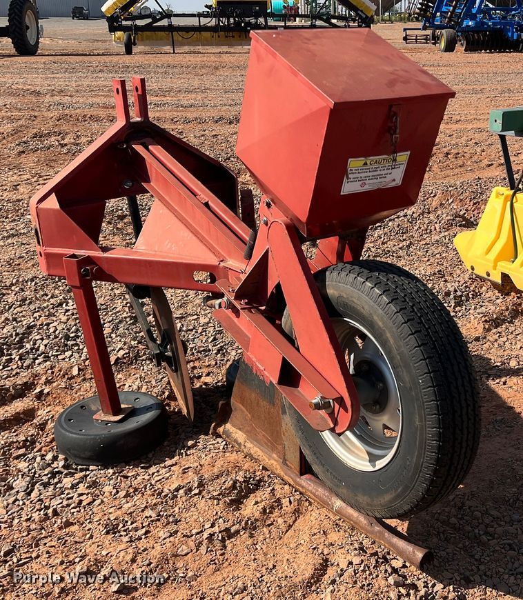 image for item DR5699 Elston Gopher Getter  applicator