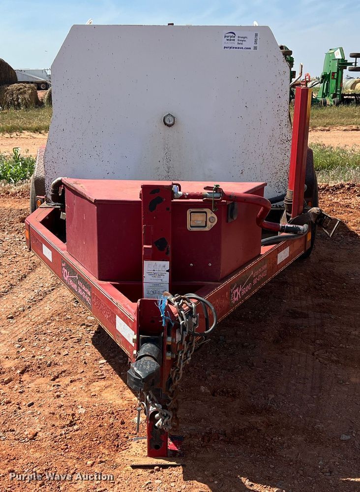 image for item DR5700 2018 East Texas Trailers  fuel trailer