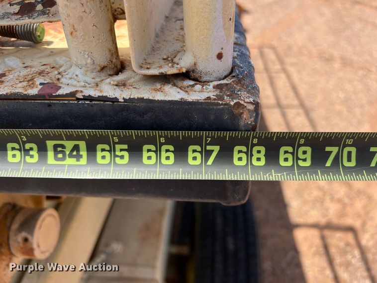 image for item DR5702 Scissor lift