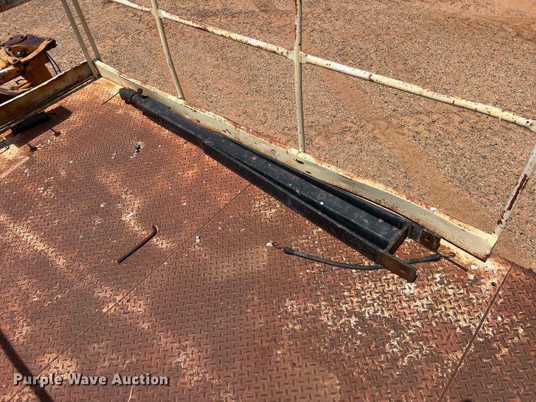 image for item DR5702 Scissor lift