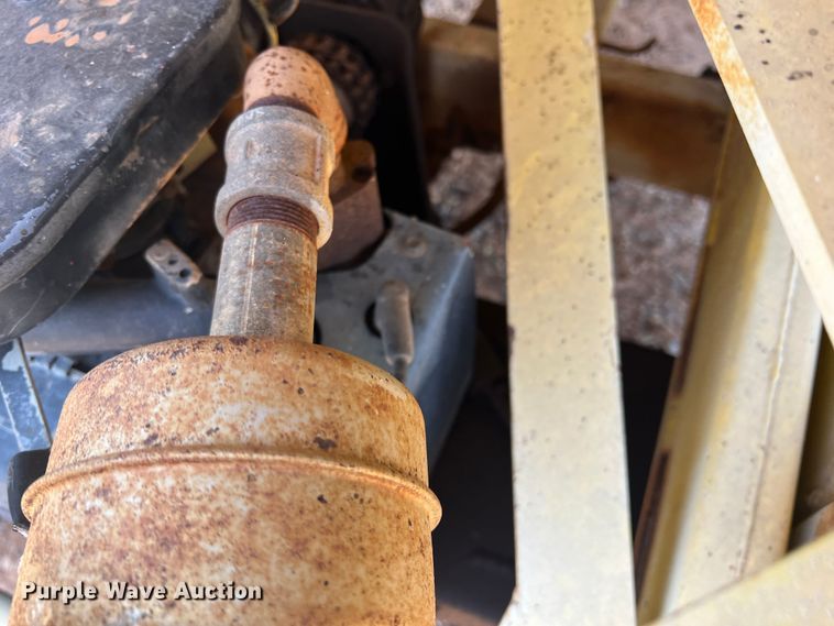 image for item DR5702 Scissor lift