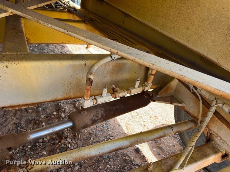 image for item DR5702 Scissor lift