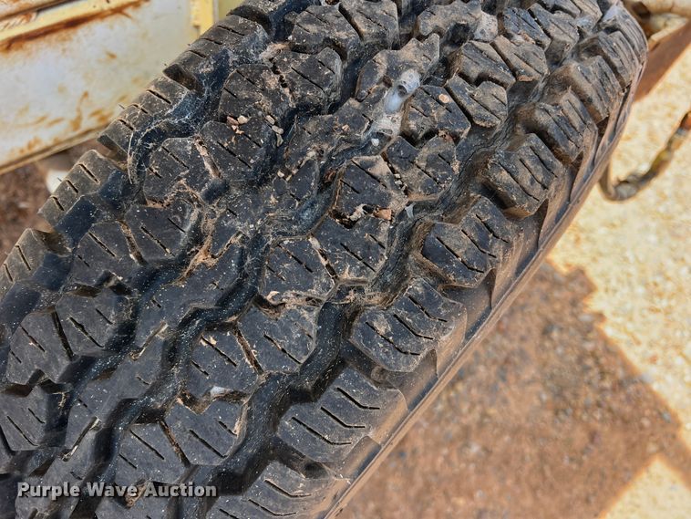 image for item DR5702 Scissor lift