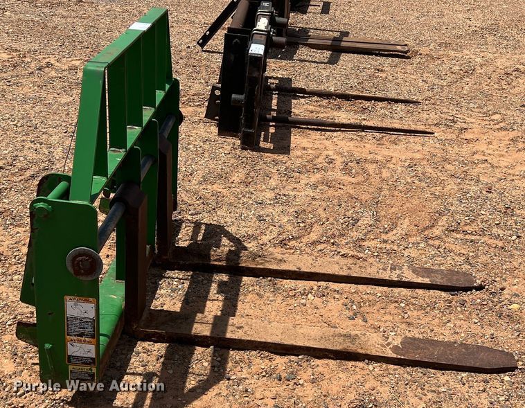 image for item DR5705 Frontier  48"L forks