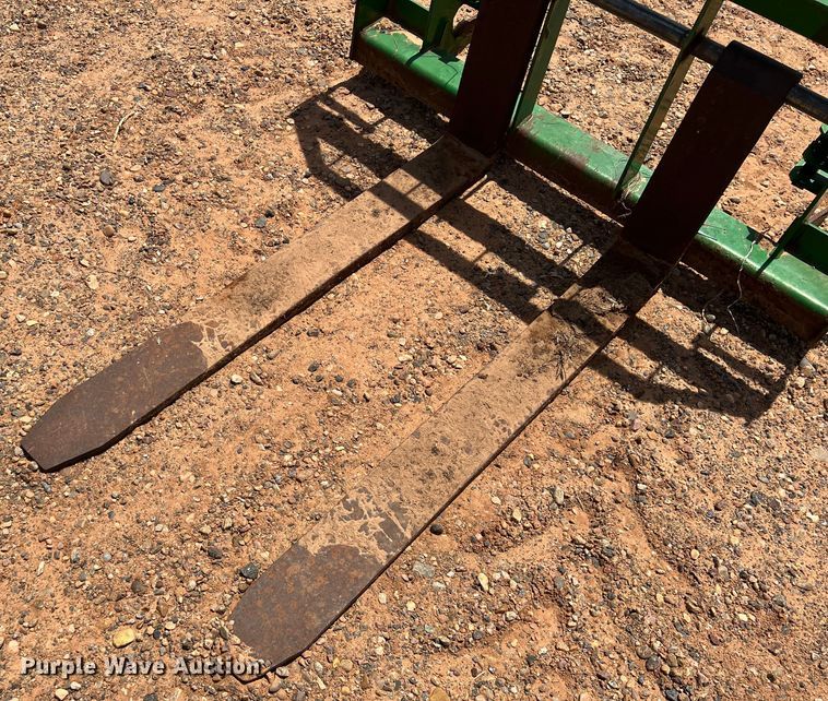 image for item DR5705 Frontier  48"L forks