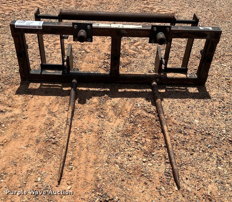 image for item DR5706 40"L bale spear