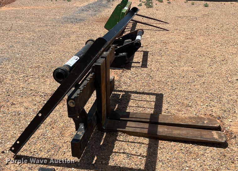 image for item DR5707 2018 Manitou PFB 45N MT-1260 654407  42"L forks