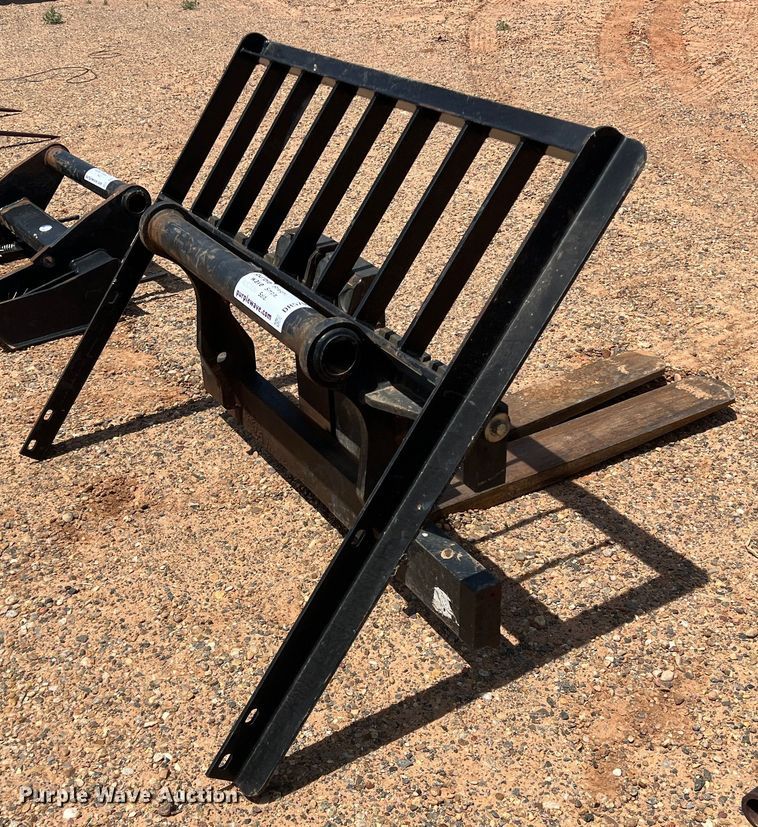 image for item DR5707 2018 Manitou PFB 45N MT-1260 654407  42"L forks