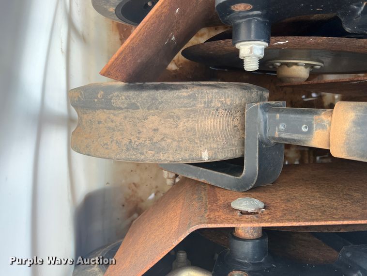 image for item DR5713 Dawn Duoseed (18) planter row units