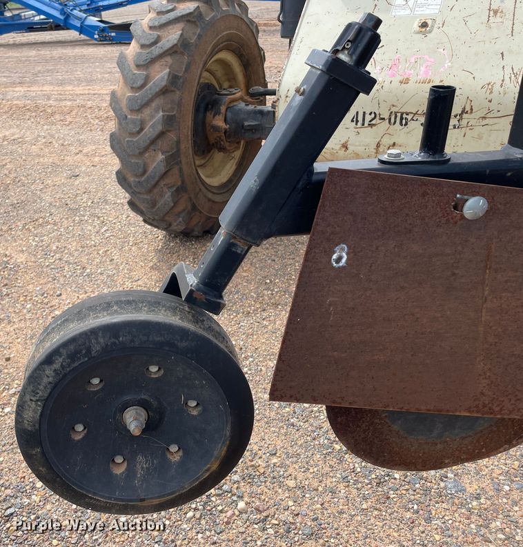 image for item DR5713 Dawn Duoseed (18) planter row units