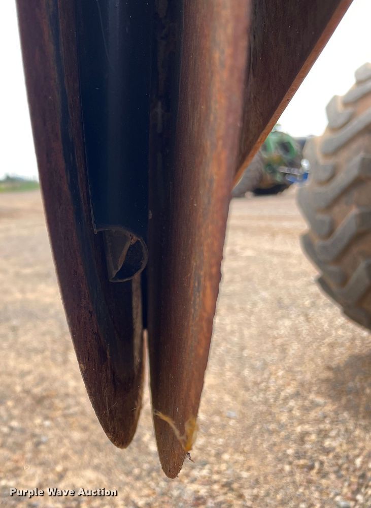 image for item DR5713 Dawn Duoseed (18) planter row units