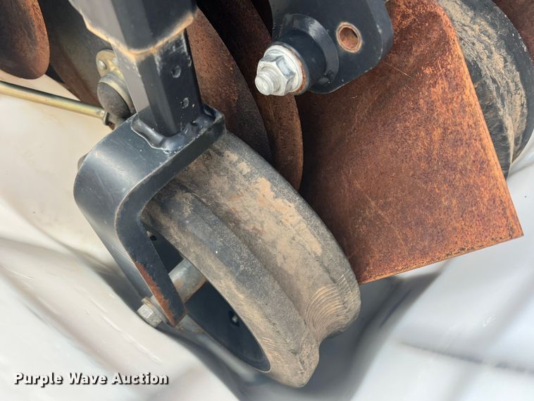 image for item DR5714 Dawn Duoseed (18) planter row units