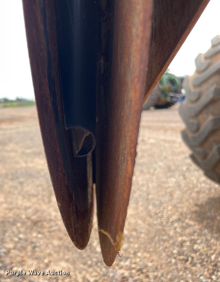 image for item DR5714 Dawn Duoseed (18) planter row units