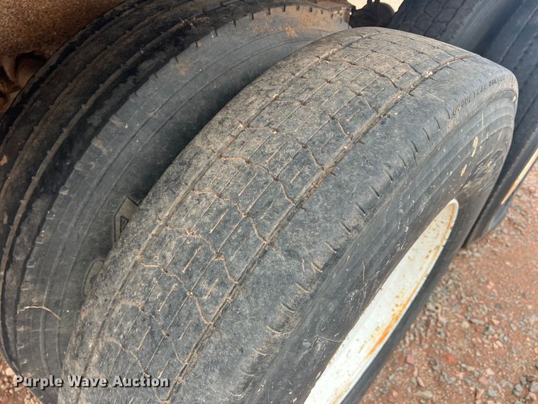 image for item DR5715 1989 Beall BABDS-44-2  bottom dump trailer