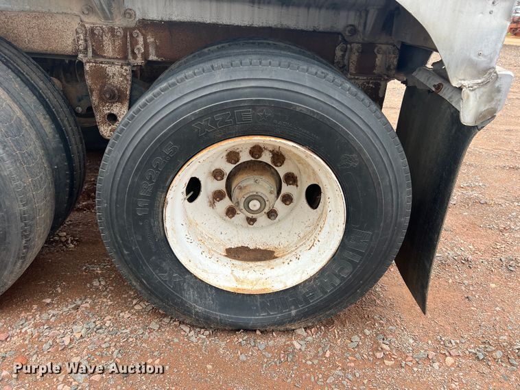 image for item DR5715 1989 Beall BABDS-44-2  bottom dump trailer