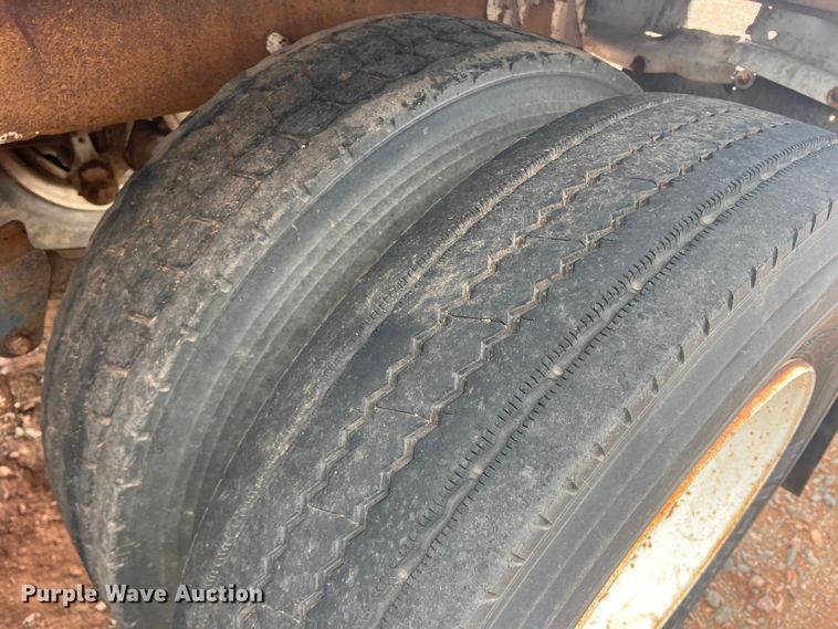 image for item DR5715 1989 Beall BABDS-44-2  bottom dump trailer