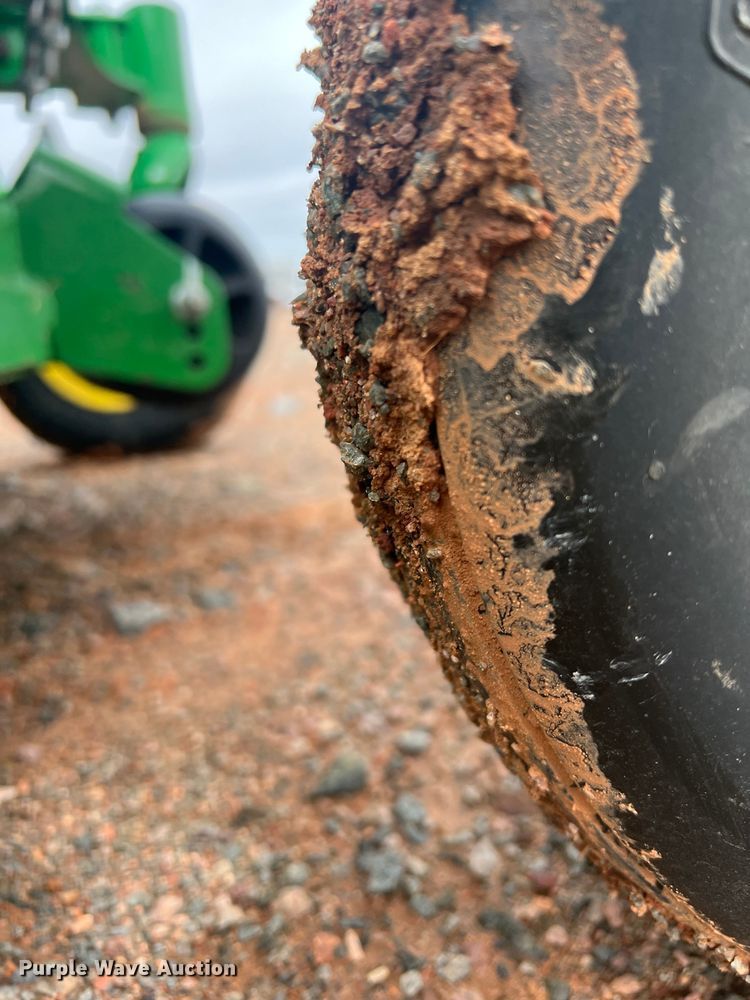 image for item DR5716 2018 John Deere Z945M  ZTR lawn mower